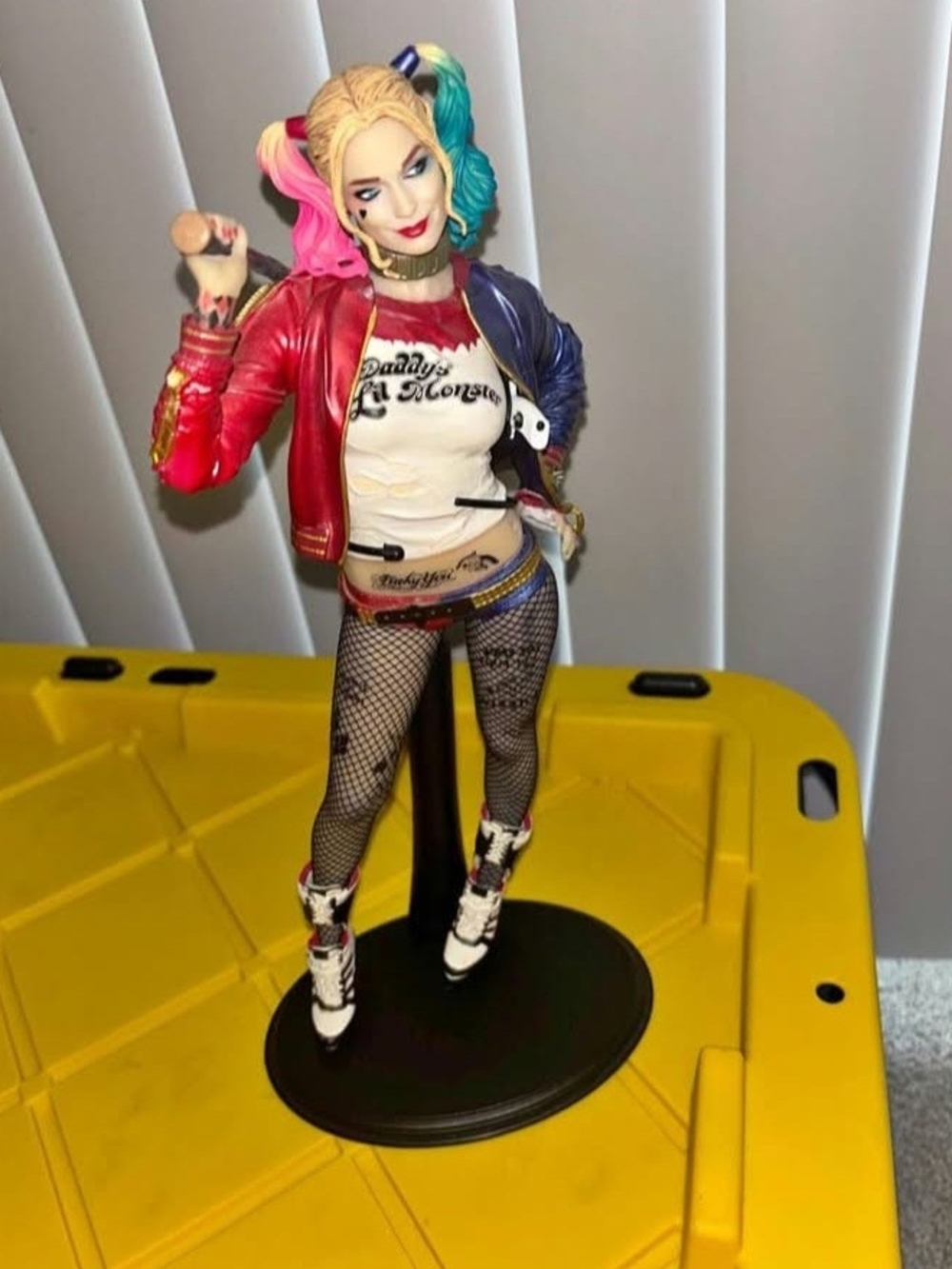 Harley Quinn Inspired Collectible Figurine - Multicolor